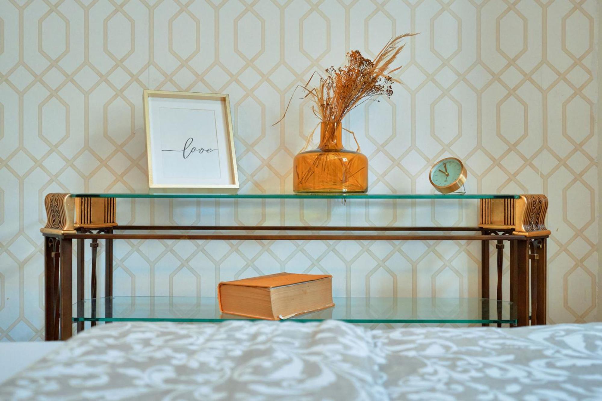 Anali - Hostatel Apartment Granada
